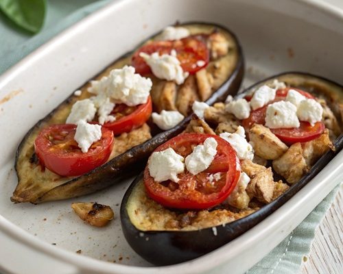 Auberginen mit Huhn und Feta – mediterranes Ofengericht voller Aroma